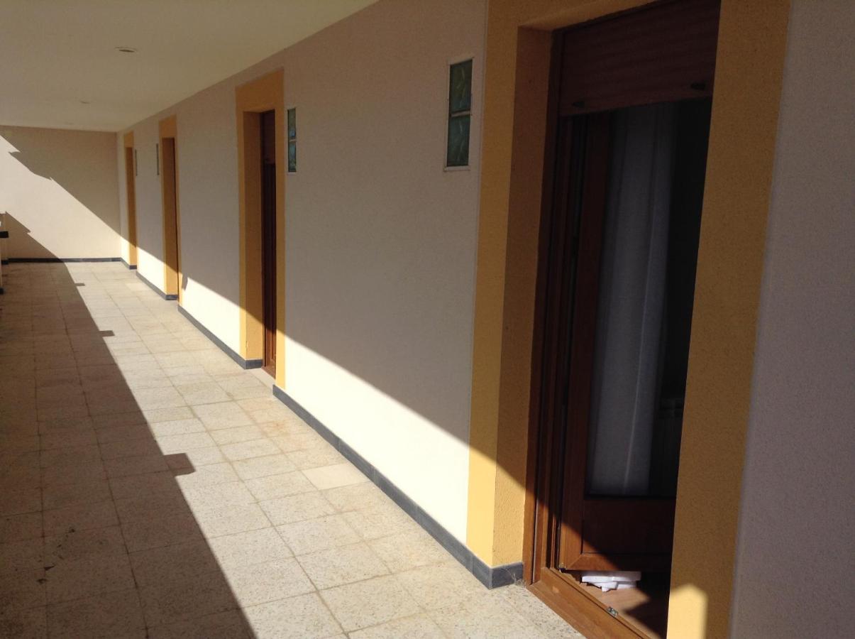 El Delfin Verde Villarente Exterior photo